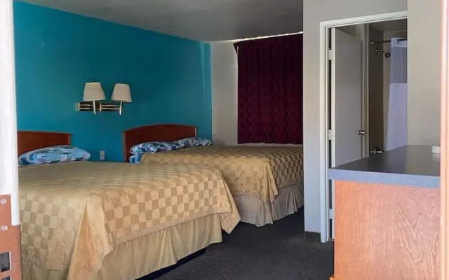 Lone Pine Budget Inn