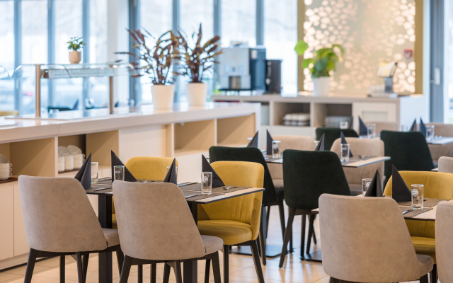 Expo Tower by Mellow Mood Hotels
