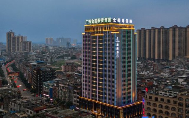 Lifeng Hotel (Pingnan financial investment building)