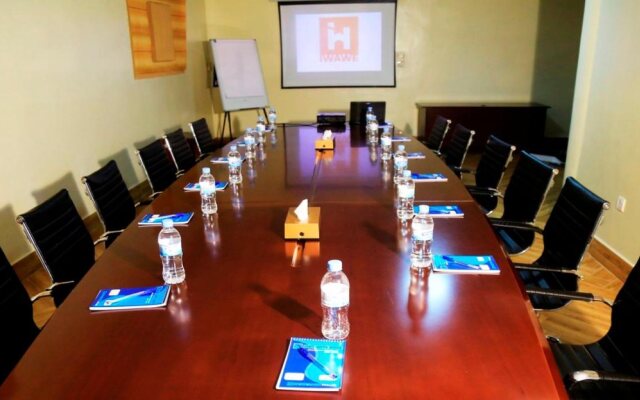 Iwawe Hotel