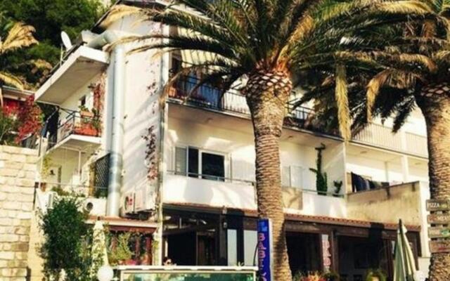 Nasta - 10 m from beach - SA2(2)