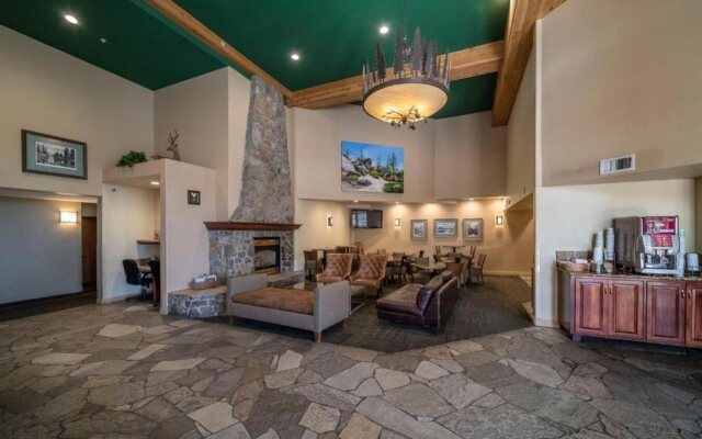 Truckee Donner Lodge