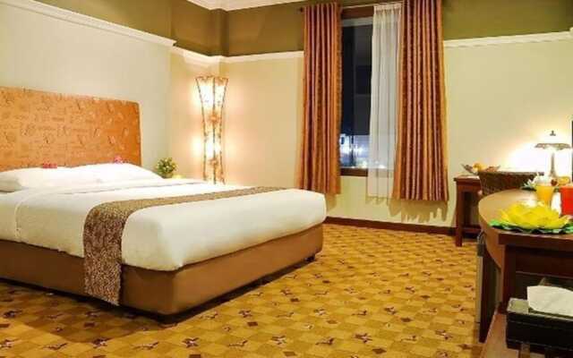 Grand Tryas Hotel