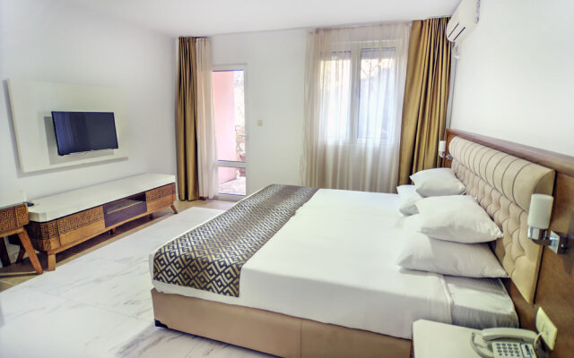 Hotel Adrovic