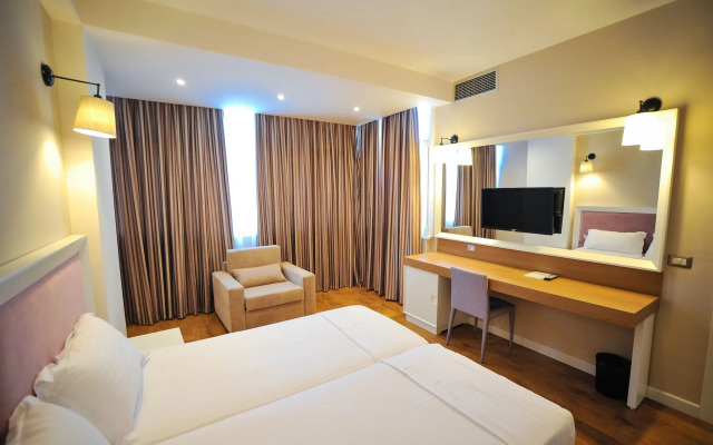 Sandy Beach Resort