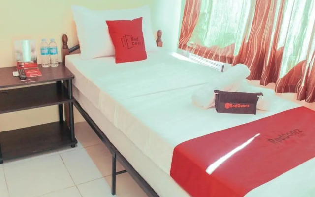 RedDoorz near Panglao Municipal Hall