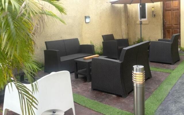Premiership UK Suites