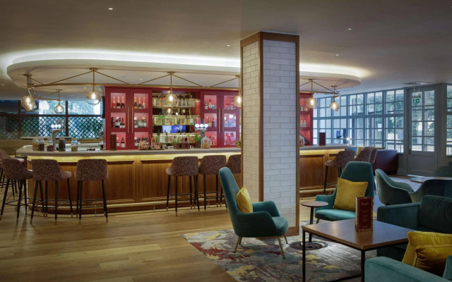 Doubletree by Hilton Bath