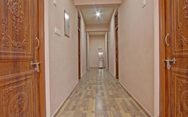 Sri Rugmani Residency by OYO Rooms