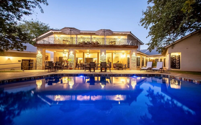Nkosi Guest Lodge