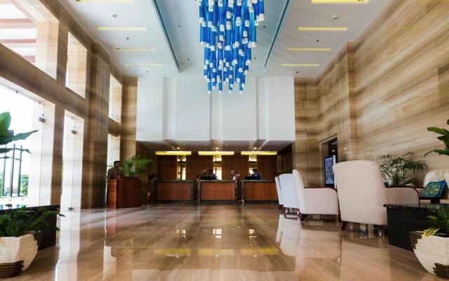 Golden Tulip Vasundhara Hotel & Suites