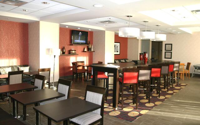 Hampton Inn by Hilton Fort Saskatchewan