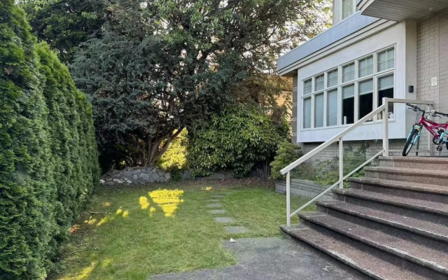 Sunward Coast Westside Homestay