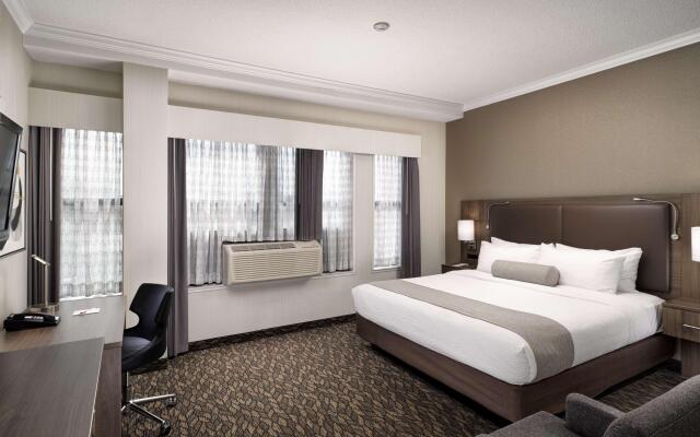 Best Western Plus Carlton Plaza Hotel