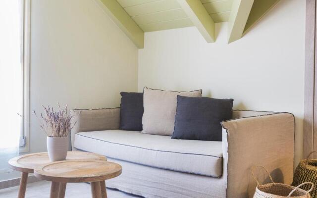 Argostoli Marina Suites