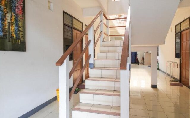 Airy Eco Bintaro BTC Tangerang Selatan