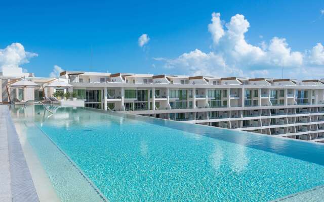 Garza Blanca Resort & Spa Cancun