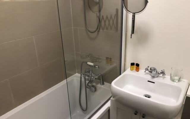 Marble Apartments Balham House