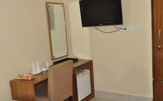 Hotel Shining Touch Limited