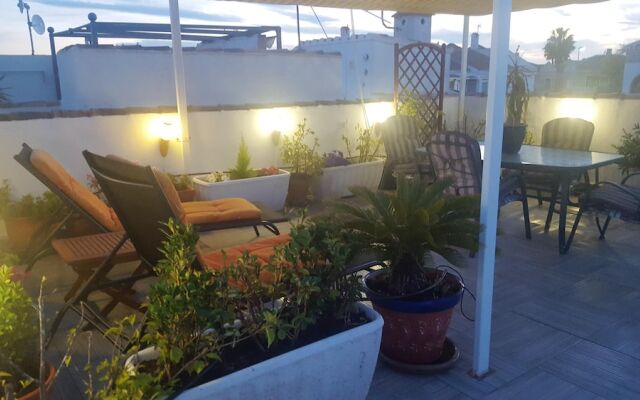 House With 2 Bedrooms in Torrevieja, With Pool Access, Furnished Garde