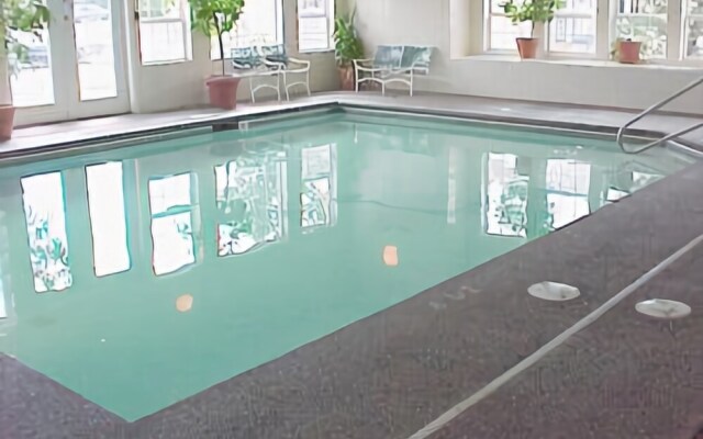 Avante Suites