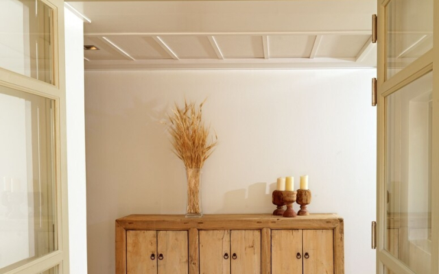 Themonies Luxury Suites