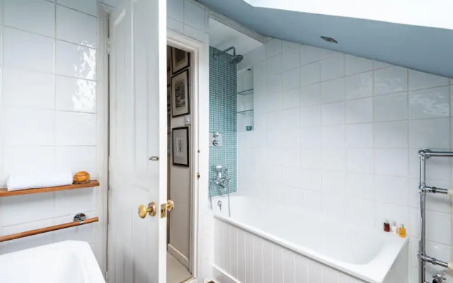 Charming Chiswick Home