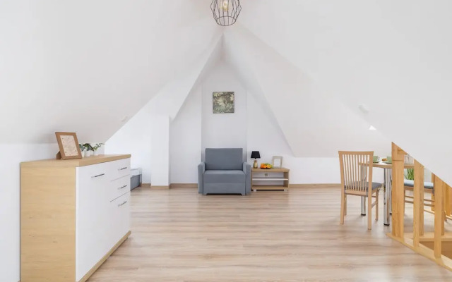 Salwatoriańska Apartment by Renters