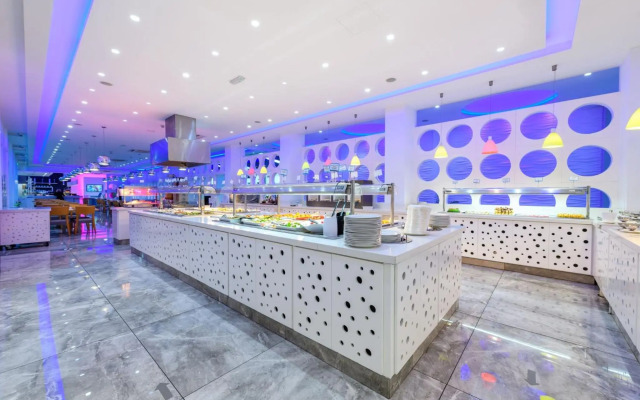 River Rock Hotel