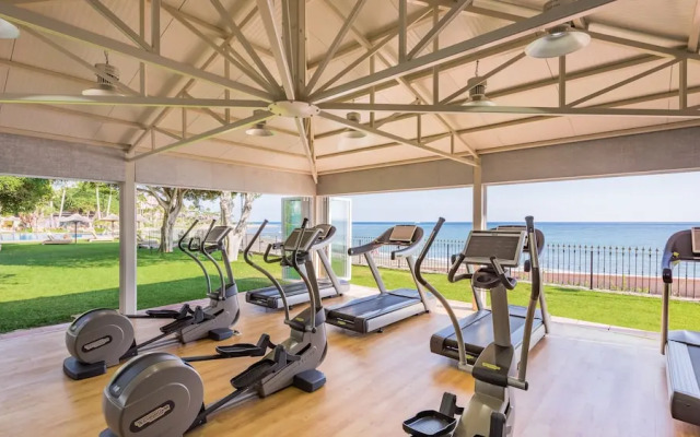 Las Dunas Suites & Apartments