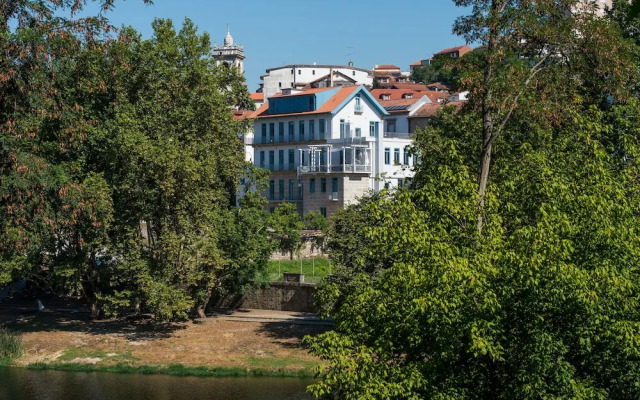 Des Arts- Guesthouse - Hostel