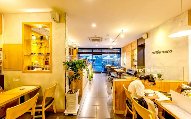 Trevi Hotel