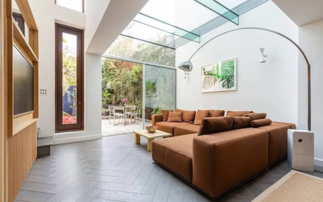 Albert Street V by Onefinestay