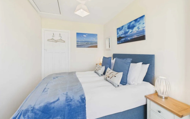 Host Stay Chirnells