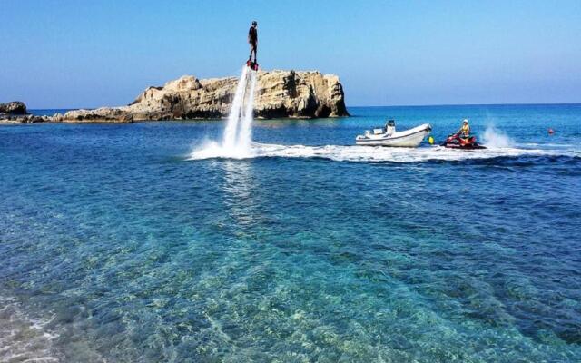 Tropea Travel's House