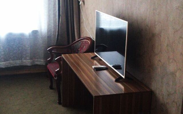 Metal Hotel