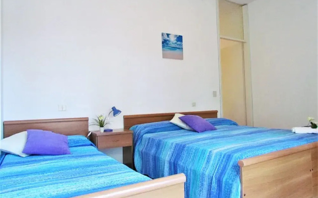 Beautiful Holiday Home With Shared Swimming Pool