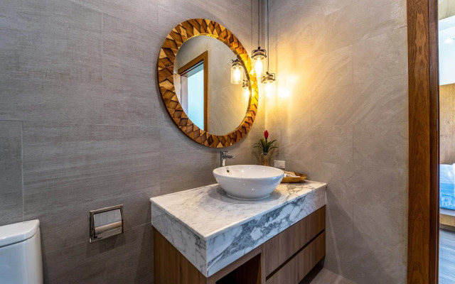 Luxury 7 Bedroom Pool Villa - WL67