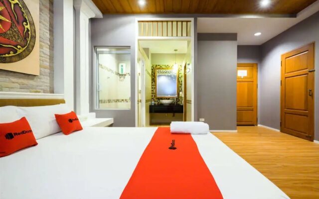 RedDoorz Plus Reun Rattana Rattanathibet