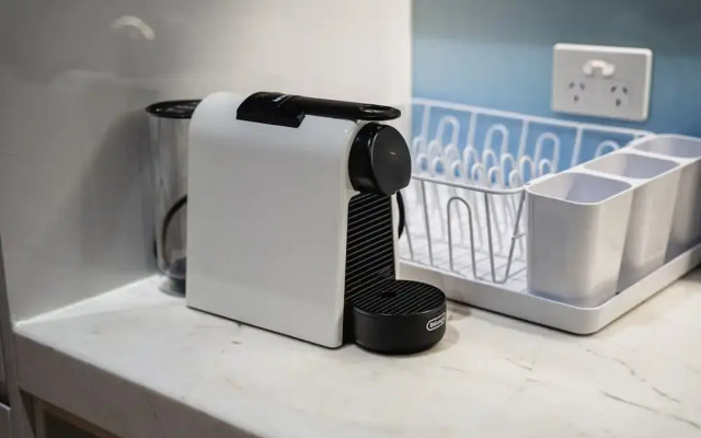 Nott's Nook- 1-bed With Rooftop Views