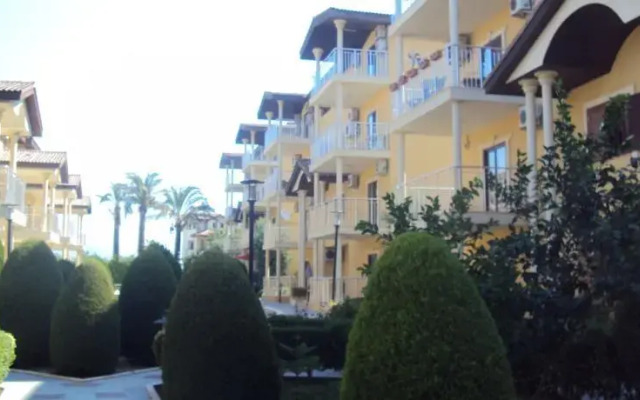 Kumköy Residence