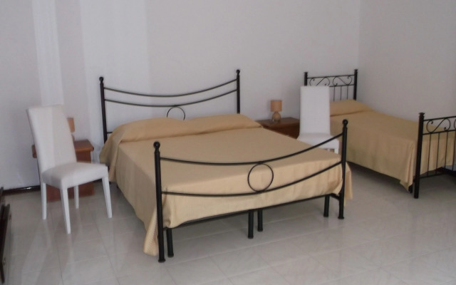 Via Giuseppe Garibaldi 115