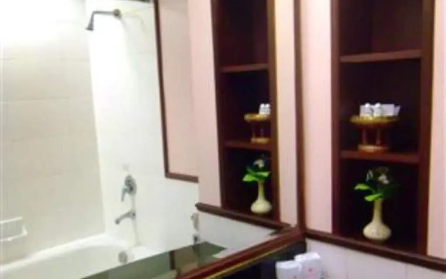 Mayflower Grande Hotel Phitsanulok