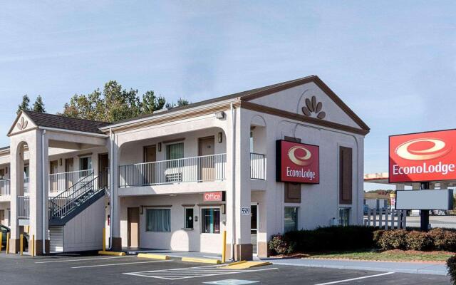 Econo Lodge Fredericksburg near I-95