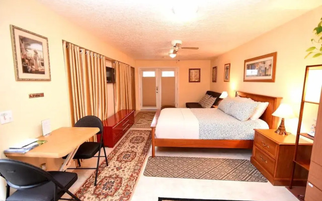 Lilyspring PDX Vacation Apartments