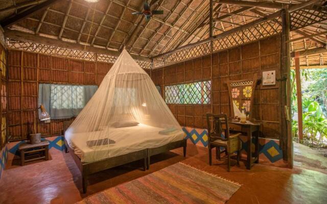 Bhakti Kutir Huts