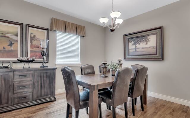 Birdie's Paradise 2 Bedroom Villa by RedAwning