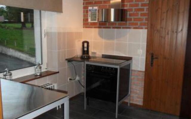 Quaint cottage in Bullingen with Terrace