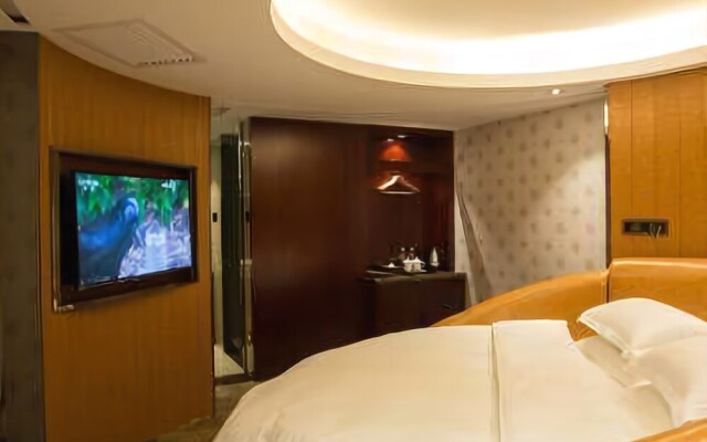Dongyi Hotel