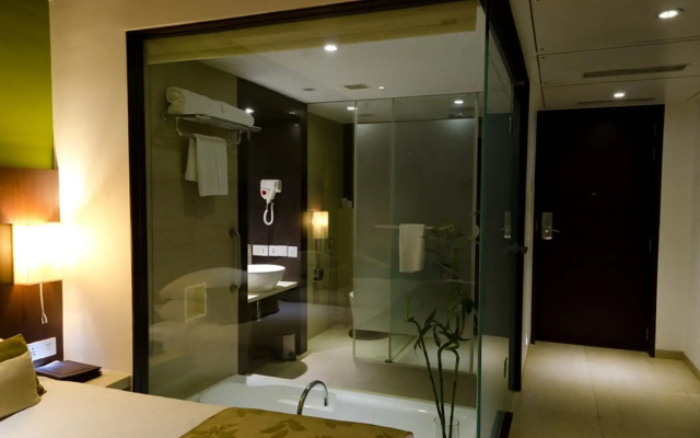 Ramee Grand Hotel and Spa, Pune